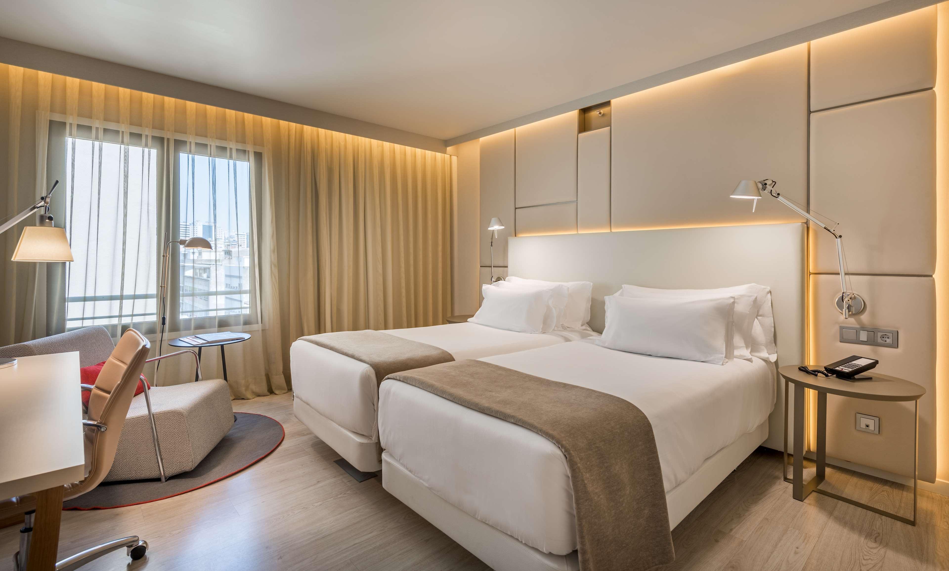 Nh Collection Lisboa Liberdade Hotel Exterior photo
