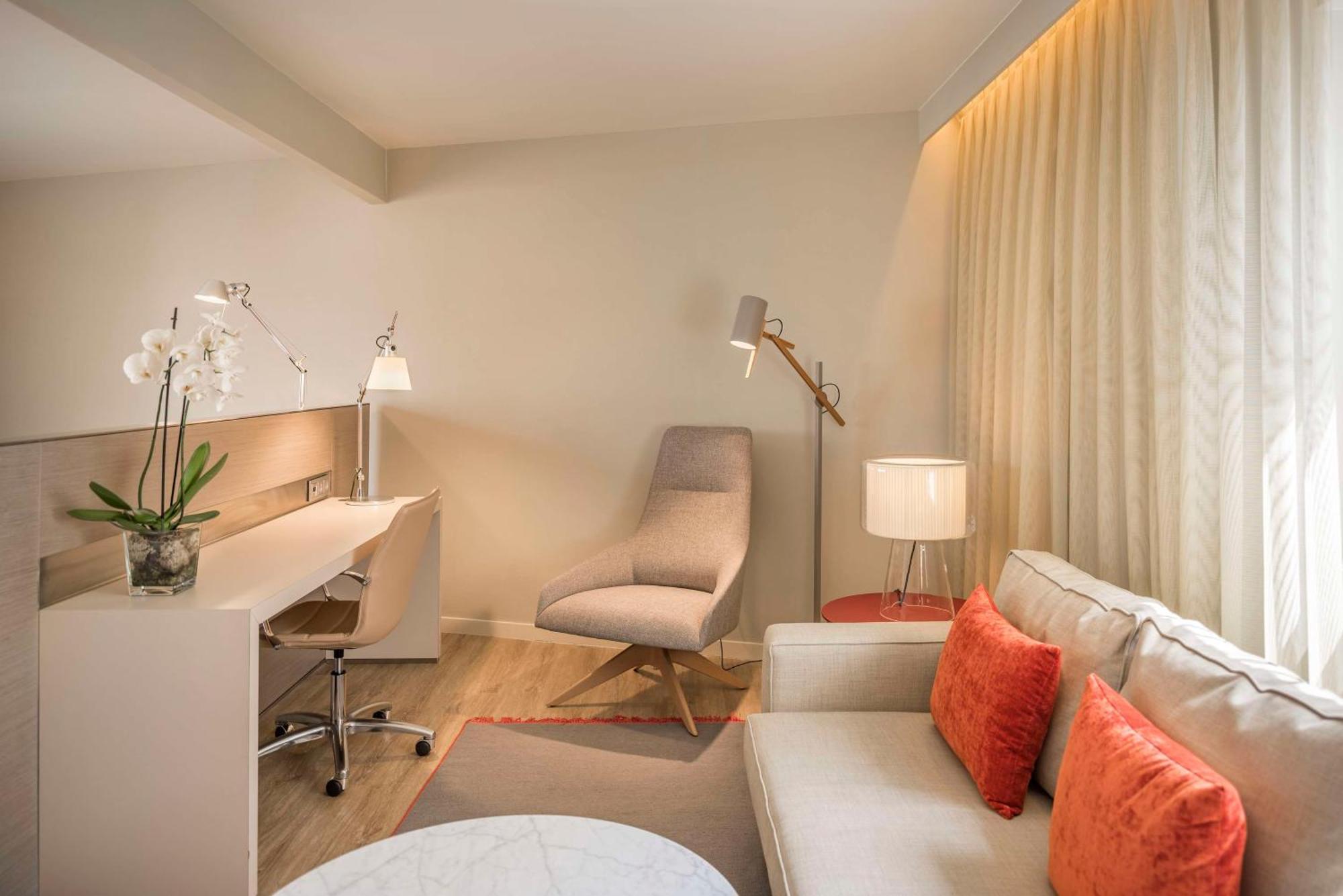 Nh Collection Lisboa Liberdade Hotel Exterior photo