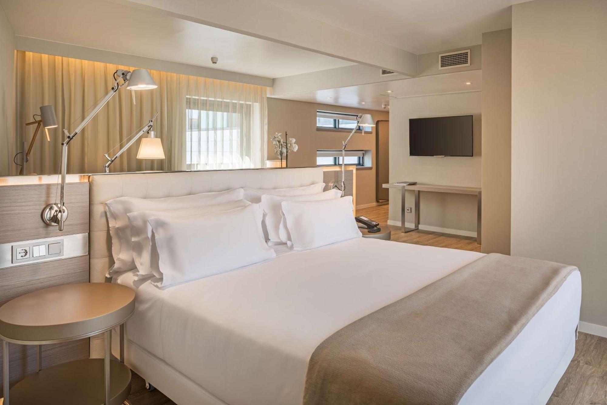Nh Collection Lisboa Liberdade Hotel Exterior photo